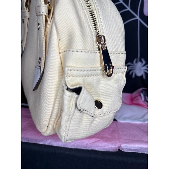 True Religion Bag - Picture 6 of 6